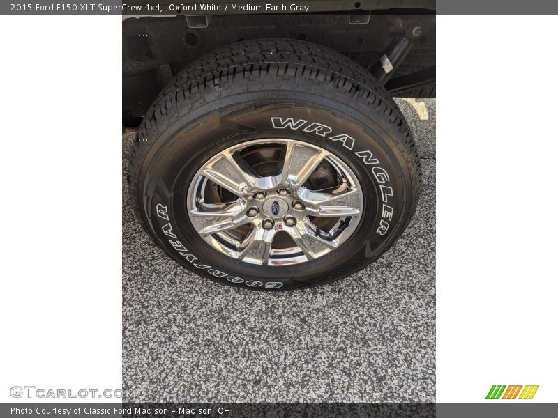 Oxford White / Medium Earth Gray 2015 Ford F150 XLT SuperCrew 4x4