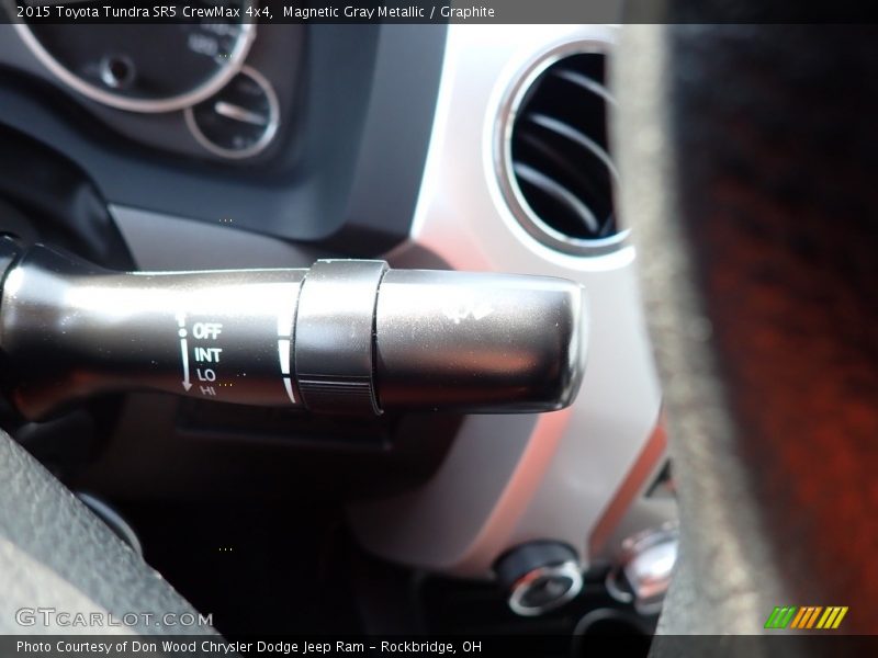 Magnetic Gray Metallic / Graphite 2015 Toyota Tundra SR5 CrewMax 4x4