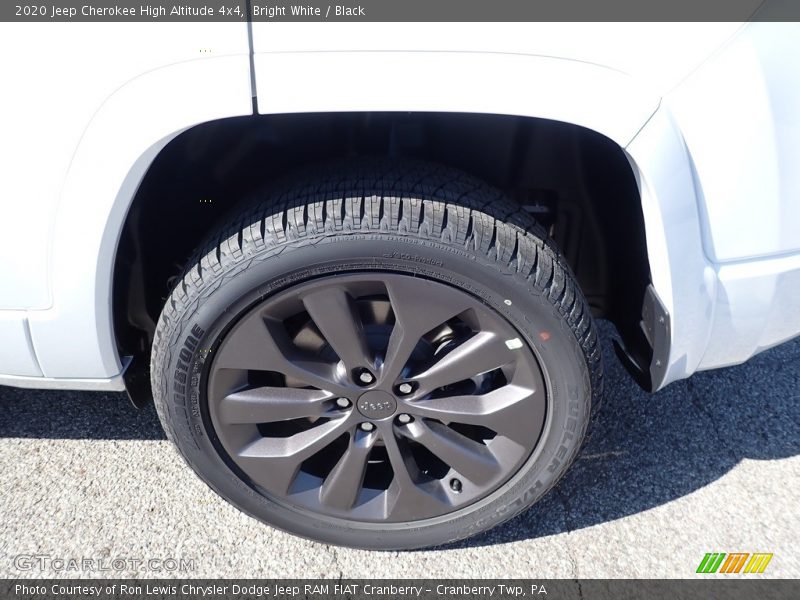 Bright White / Black 2020 Jeep Cherokee High Altitude 4x4