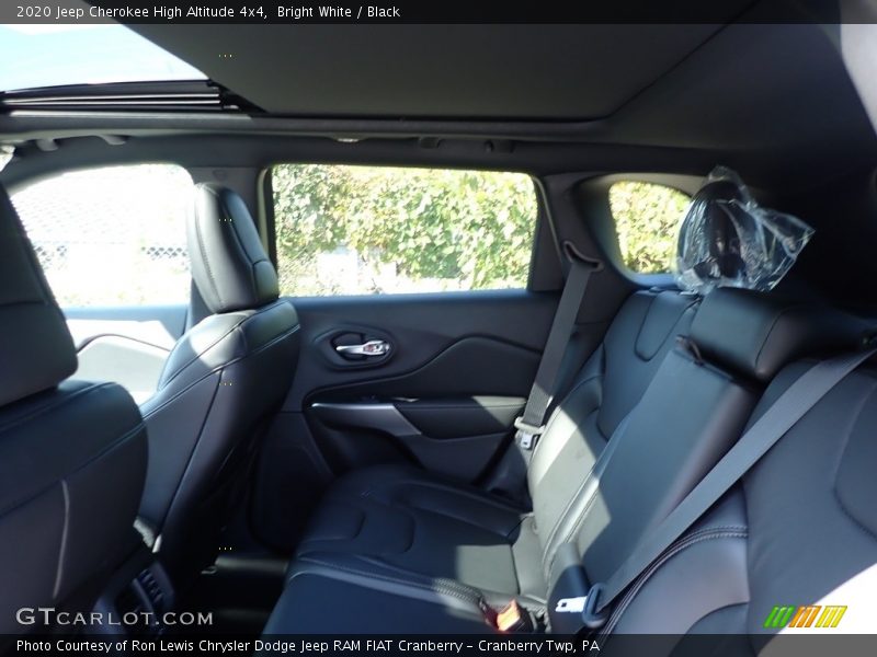 Bright White / Black 2020 Jeep Cherokee High Altitude 4x4