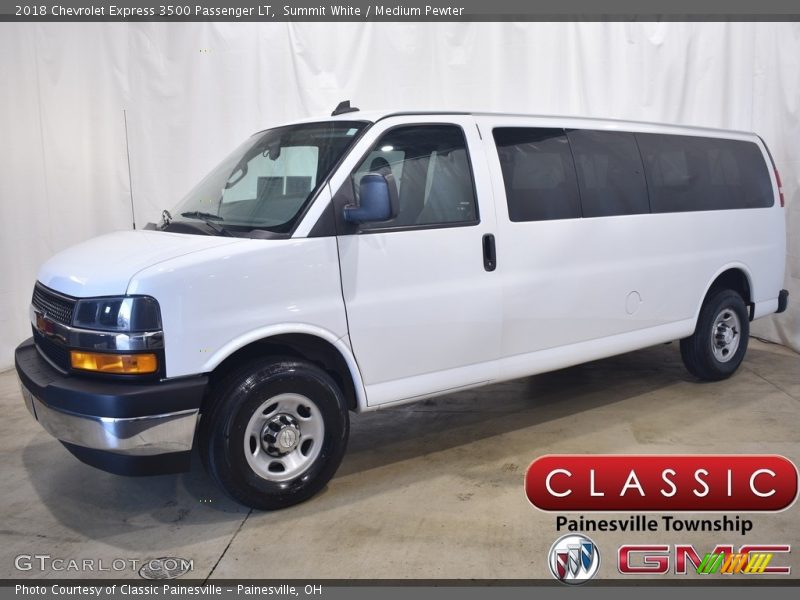 Summit White / Medium Pewter 2018 Chevrolet Express 3500 Passenger LT