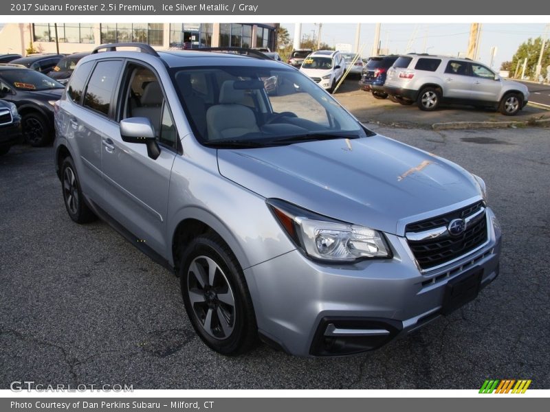 Ice Silver Metallic / Gray 2017 Subaru Forester 2.5i Premium