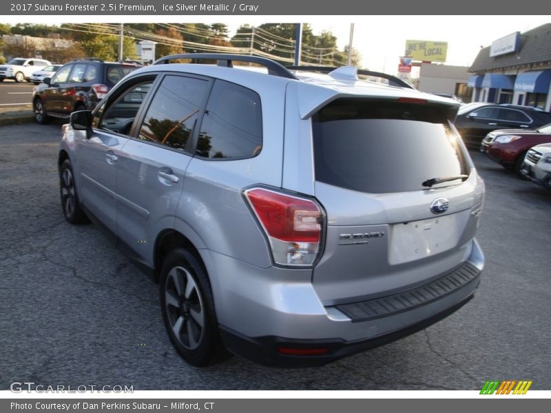 Ice Silver Metallic / Gray 2017 Subaru Forester 2.5i Premium