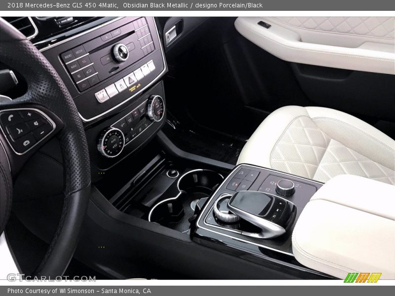 Obsidian Black Metallic / designo Porcelain/Black 2018 Mercedes-Benz GLS 450 4Matic