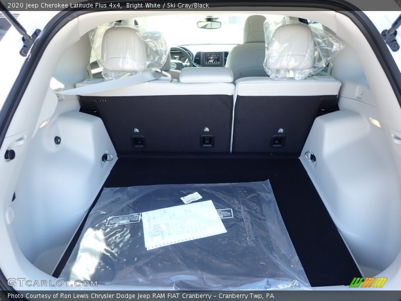 Bright White / Ski Gray/Black 2020 Jeep Cherokee Latitude Plus 4x4