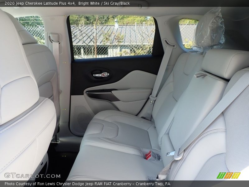 Bright White / Ski Gray/Black 2020 Jeep Cherokee Latitude Plus 4x4
