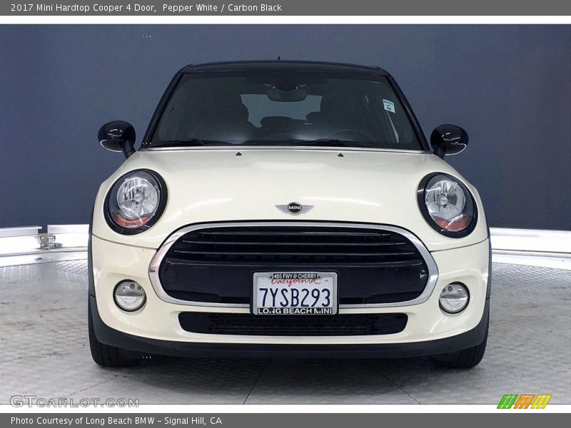 Pepper White / Carbon Black 2017 Mini Hardtop Cooper 4 Door