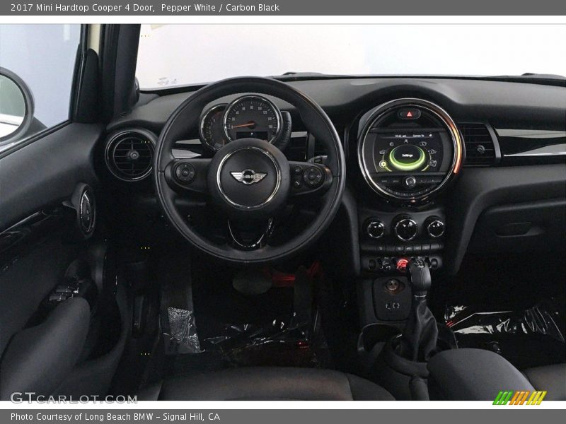 Pepper White / Carbon Black 2017 Mini Hardtop Cooper 4 Door