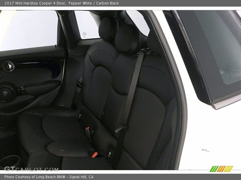 Pepper White / Carbon Black 2017 Mini Hardtop Cooper 4 Door