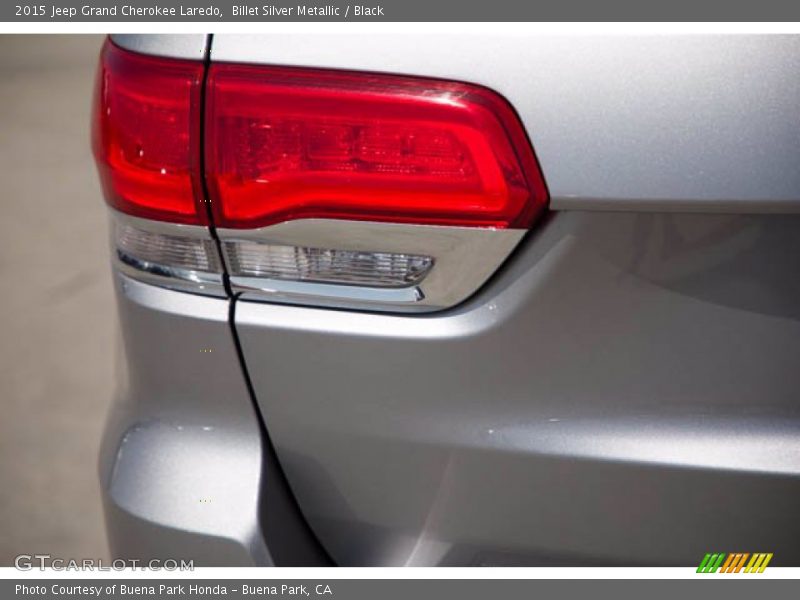 Billet Silver Metallic / Black 2015 Jeep Grand Cherokee Laredo