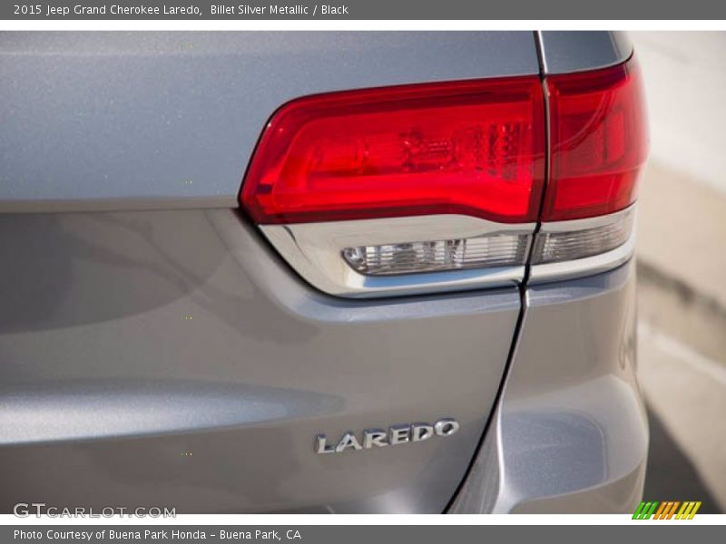 Billet Silver Metallic / Black 2015 Jeep Grand Cherokee Laredo