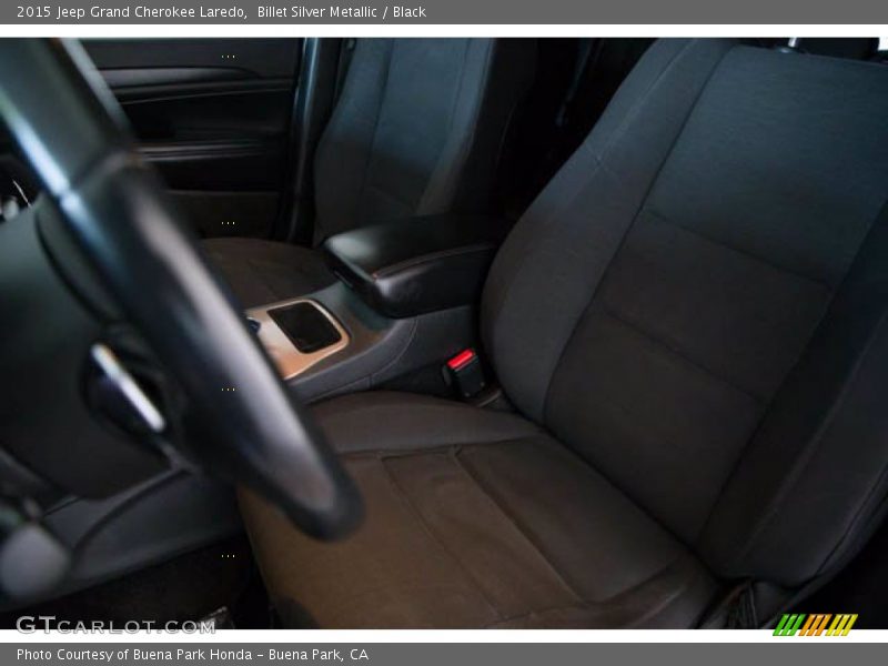 Billet Silver Metallic / Black 2015 Jeep Grand Cherokee Laredo