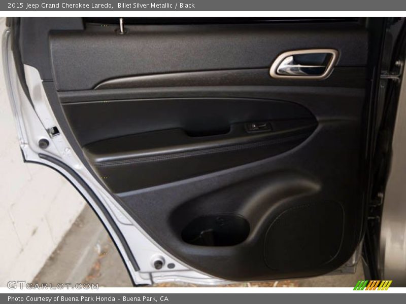 Billet Silver Metallic / Black 2015 Jeep Grand Cherokee Laredo
