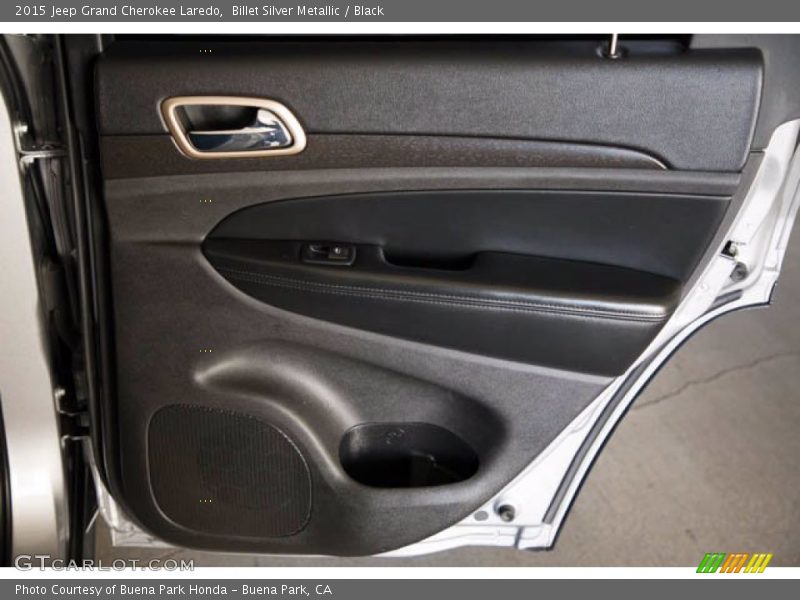 Billet Silver Metallic / Black 2015 Jeep Grand Cherokee Laredo