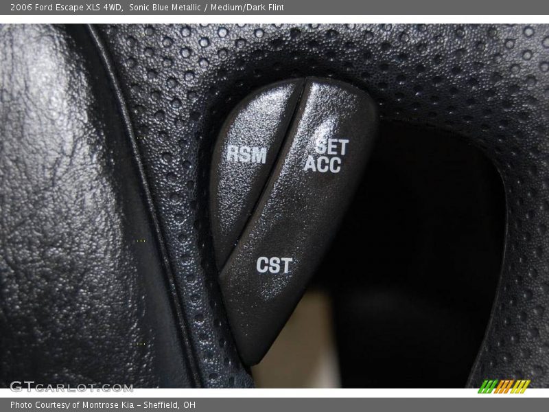 Sonic Blue Metallic / Medium/Dark Flint 2006 Ford Escape XLS 4WD