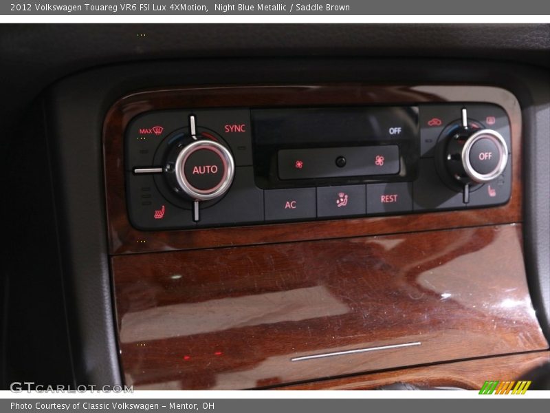 Night Blue Metallic / Saddle Brown 2012 Volkswagen Touareg VR6 FSI Lux 4XMotion