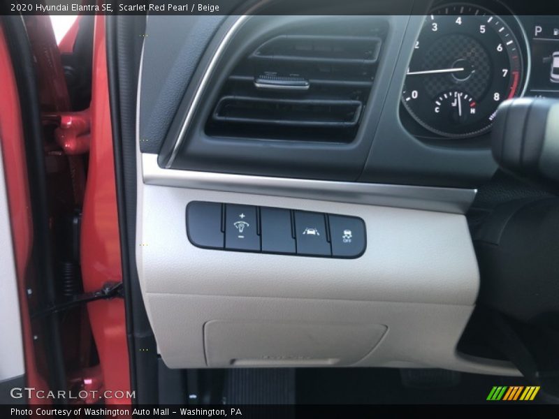 Scarlet Red Pearl / Beige 2020 Hyundai Elantra SE