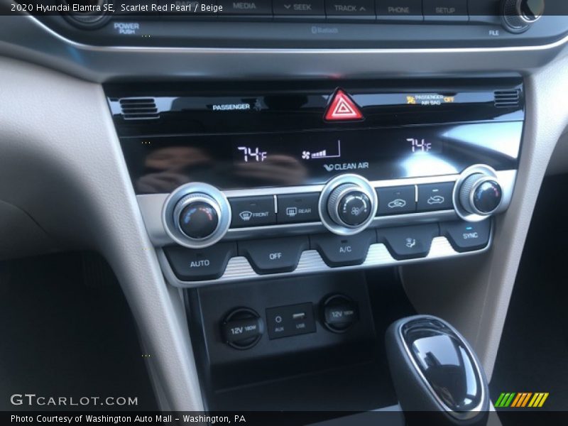 Scarlet Red Pearl / Beige 2020 Hyundai Elantra SE