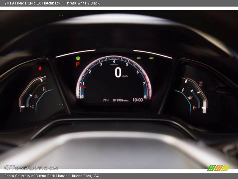 Taffeta White / Black 2019 Honda Civic EX Hatchback