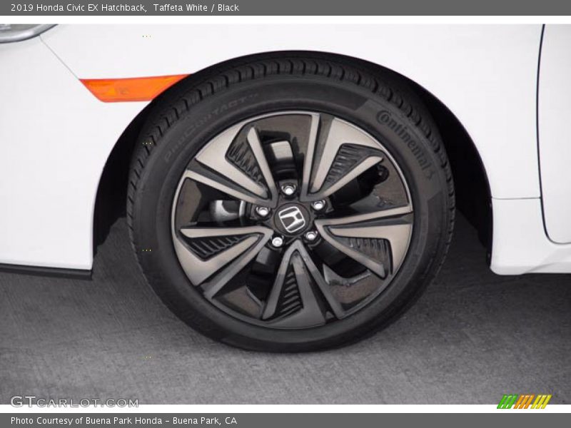 Taffeta White / Black 2019 Honda Civic EX Hatchback