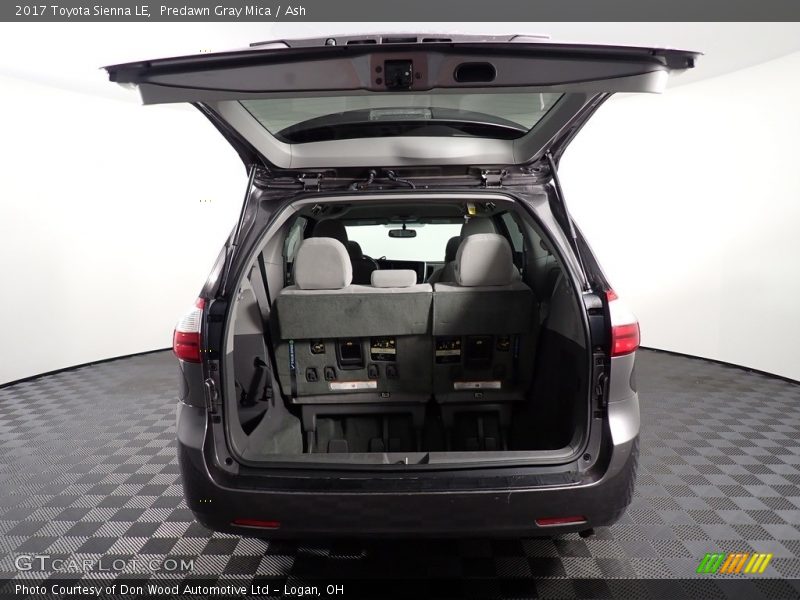 Predawn Gray Mica / Ash 2017 Toyota Sienna LE