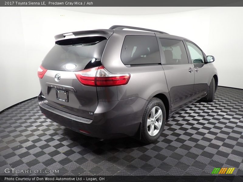 Predawn Gray Mica / Ash 2017 Toyota Sienna LE
