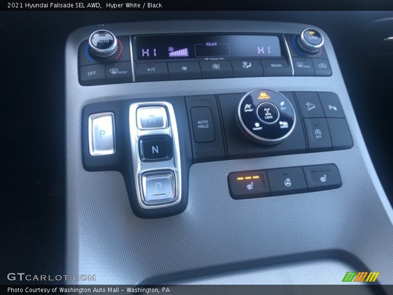 Controls of 2021 Palisade SEL AWD