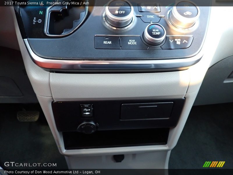 Predawn Gray Mica / Ash 2017 Toyota Sienna LE