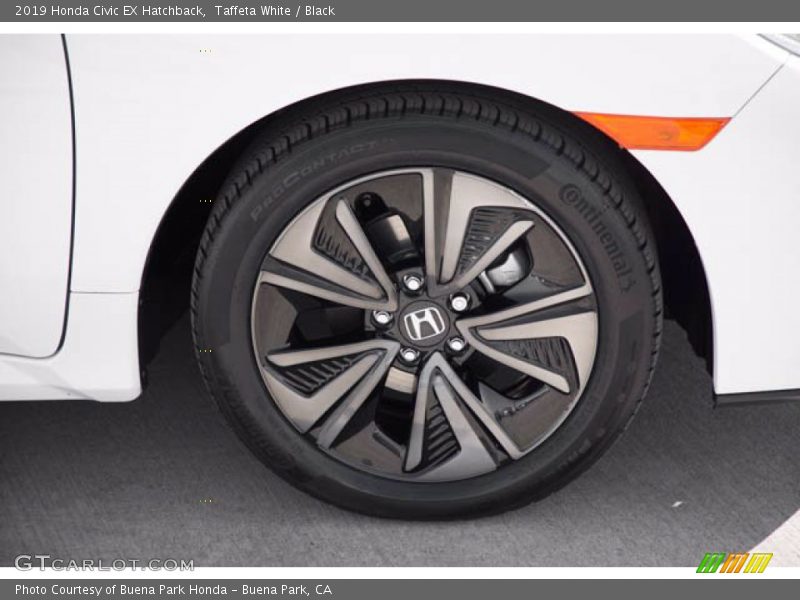 Taffeta White / Black 2019 Honda Civic EX Hatchback