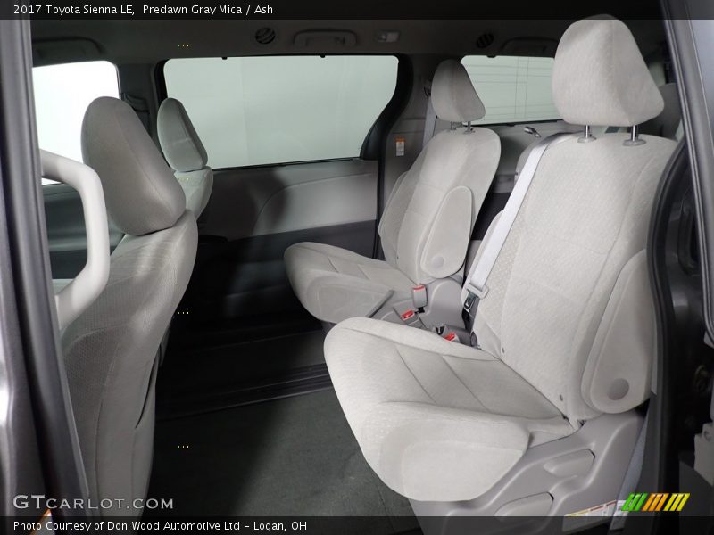 Predawn Gray Mica / Ash 2017 Toyota Sienna LE