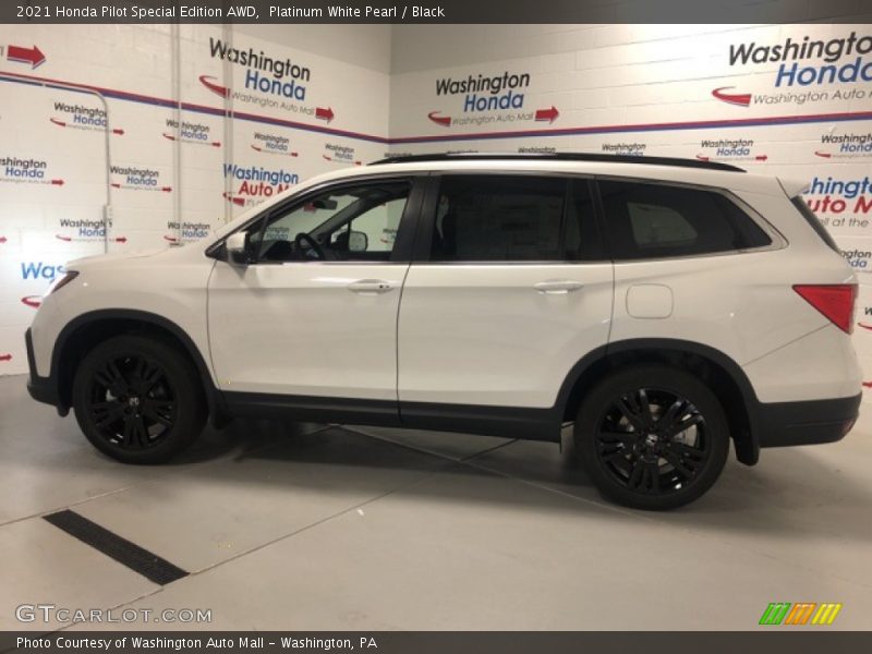 Platinum White Pearl / Black 2021 Honda Pilot Special Edition AWD