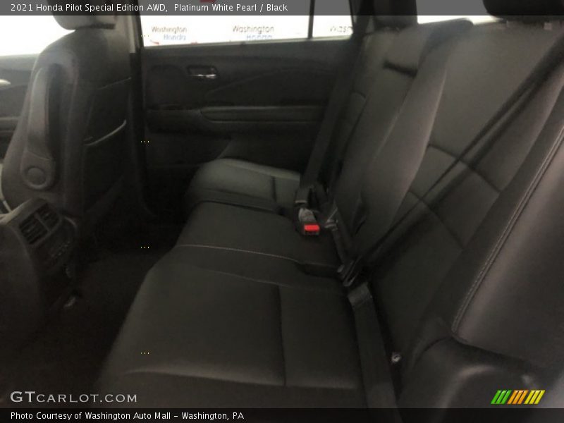 Platinum White Pearl / Black 2021 Honda Pilot Special Edition AWD