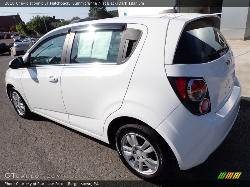 Summit White / Jet Black/Dark Titanium 2016 Chevrolet Sonic LT Hatchback
