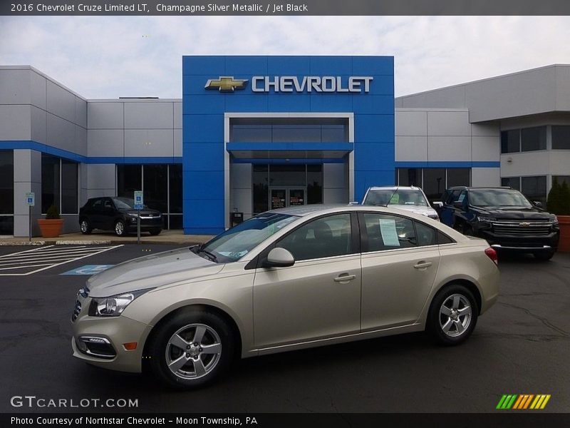 Champagne Silver Metallic / Jet Black 2016 Chevrolet Cruze Limited LT