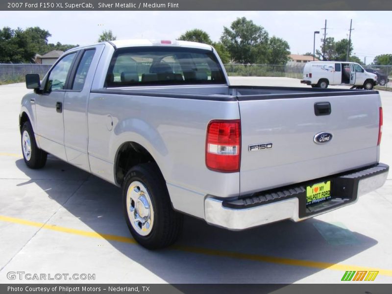 Silver Metallic / Medium Flint 2007 Ford F150 XL SuperCab