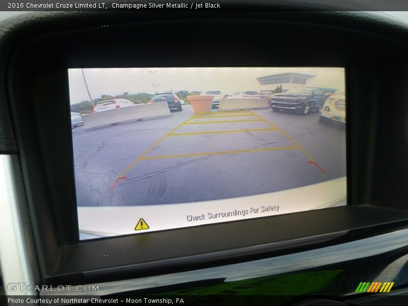 Champagne Silver Metallic / Jet Black 2016 Chevrolet Cruze Limited LT