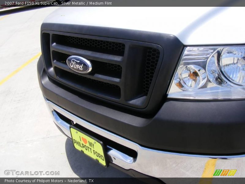 Silver Metallic / Medium Flint 2007 Ford F150 XL SuperCab