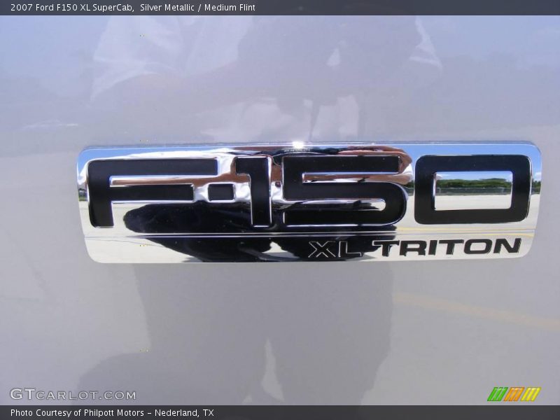 Silver Metallic / Medium Flint 2007 Ford F150 XL SuperCab