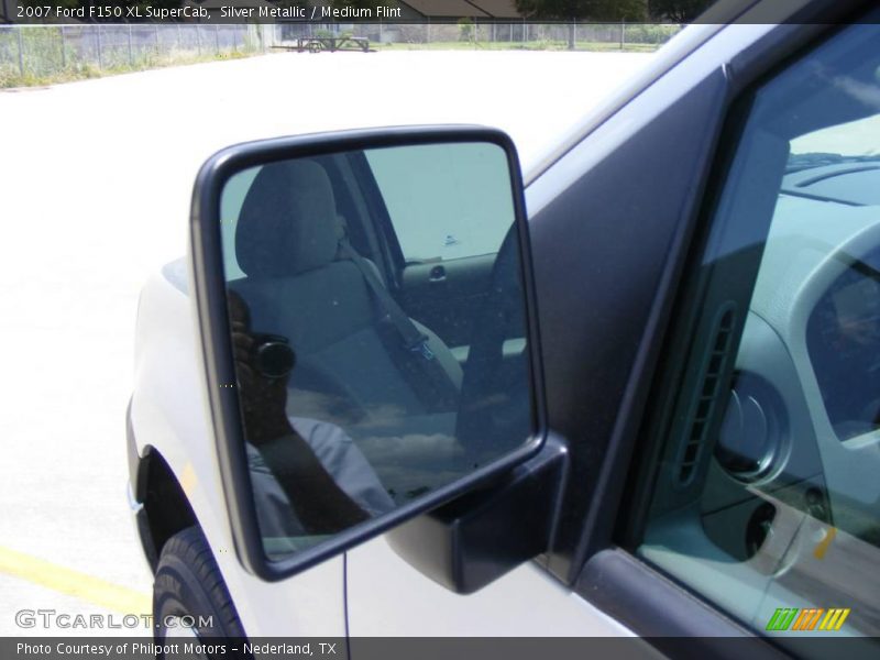 Silver Metallic / Medium Flint 2007 Ford F150 XL SuperCab