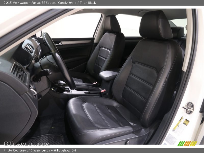 Front Seat of 2015 Passat SE Sedan