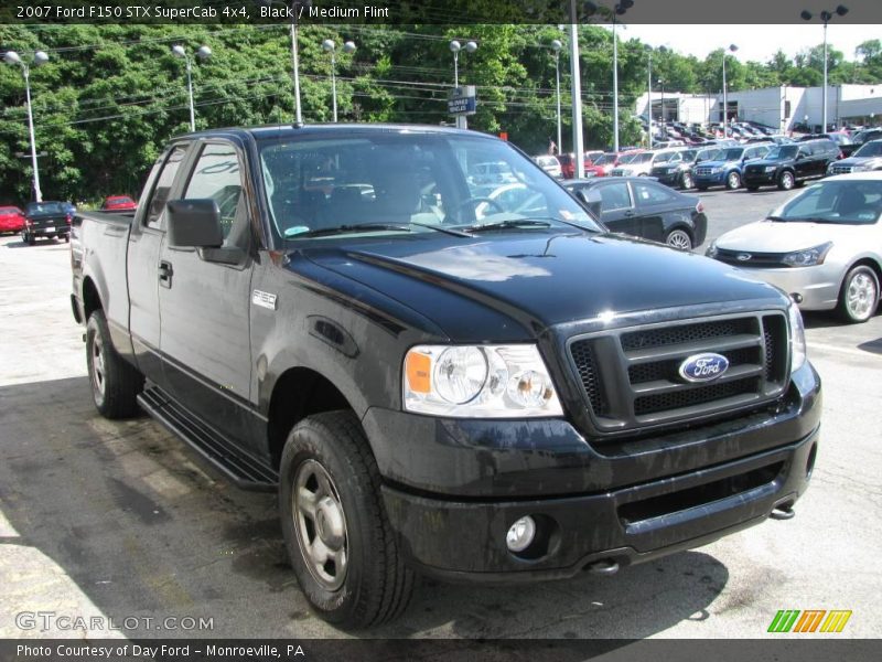 Black / Medium Flint 2007 Ford F150 STX SuperCab 4x4