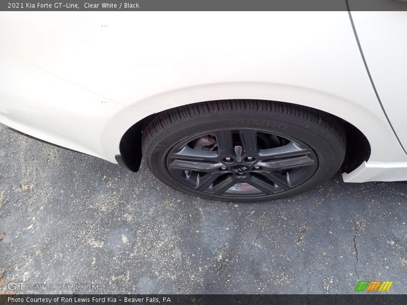 Clear White / Black 2021 Kia Forte GT-Line