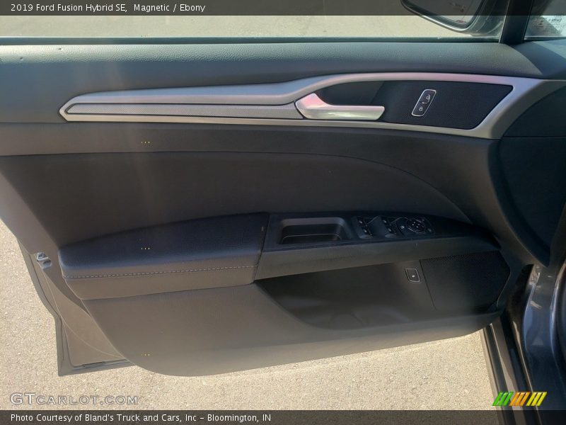Magnetic / Ebony 2019 Ford Fusion Hybrid SE