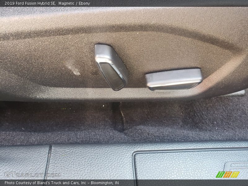 Magnetic / Ebony 2019 Ford Fusion Hybrid SE