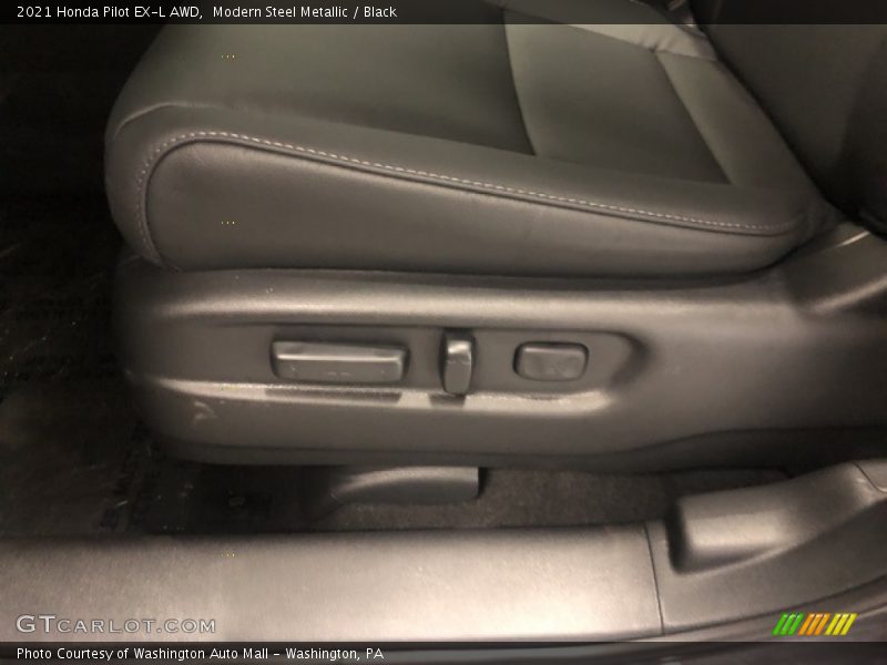 Modern Steel Metallic / Black 2021 Honda Pilot EX-L AWD
