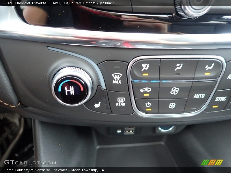 Cajun Red Tintcoat / Jet Black 2020 Chevrolet Traverse LT AWD