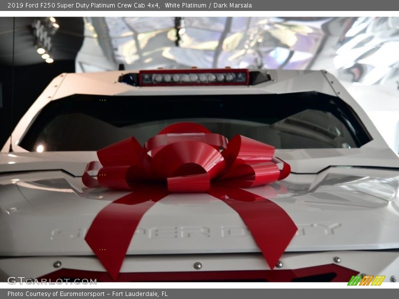 White Platinum / Dark Marsala 2019 Ford F250 Super Duty Platinum Crew Cab 4x4