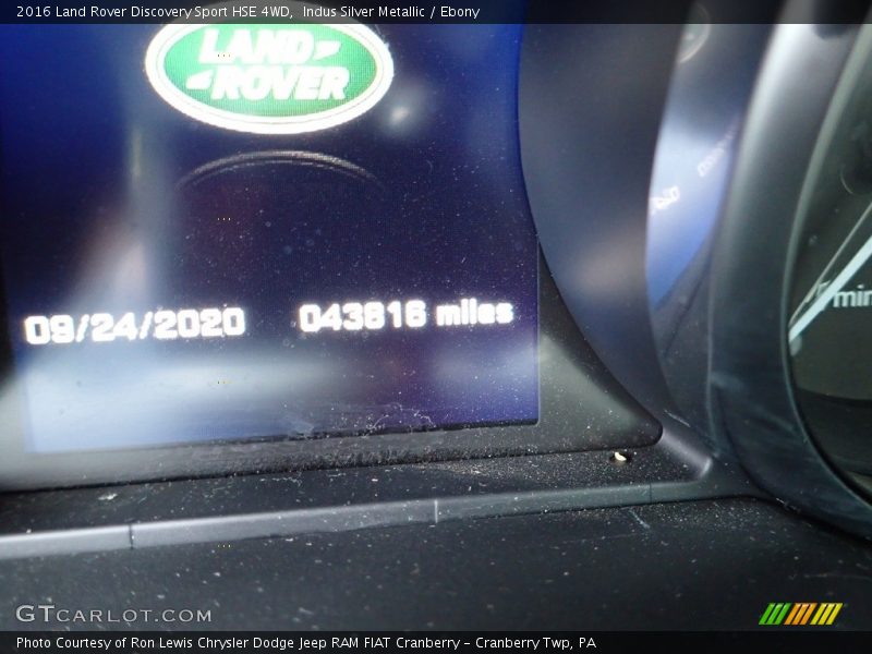 Indus Silver Metallic / Ebony 2016 Land Rover Discovery Sport HSE 4WD