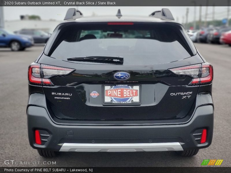 Crystal Black Silica / Slate Black 2020 Subaru Outback Limited XT