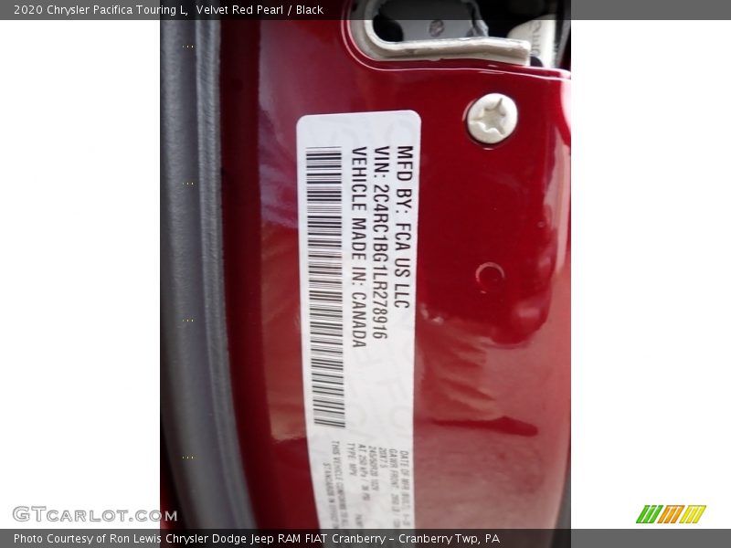 Velvet Red Pearl / Black 2020 Chrysler Pacifica Touring L